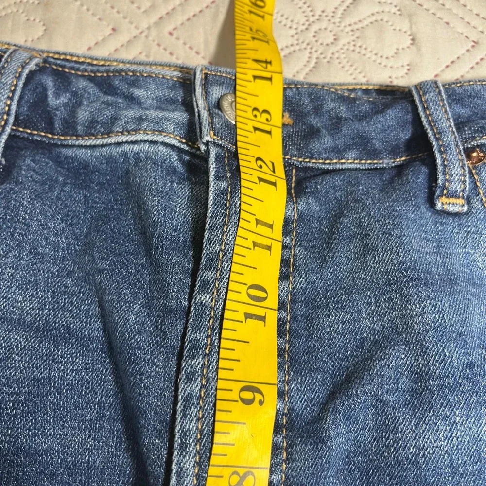 Old Navy OG Straight High Rise Denim Jean Shorts‎ Dark Wash Raw Hem Size 16